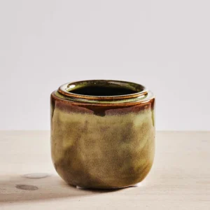 Osłonka mabel sage zielono brązowa z rantem 8x7 cm