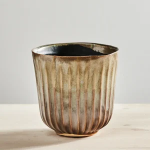 Osłonka roger tijm ryflowana zielono-brązowa 14 x 14 cm